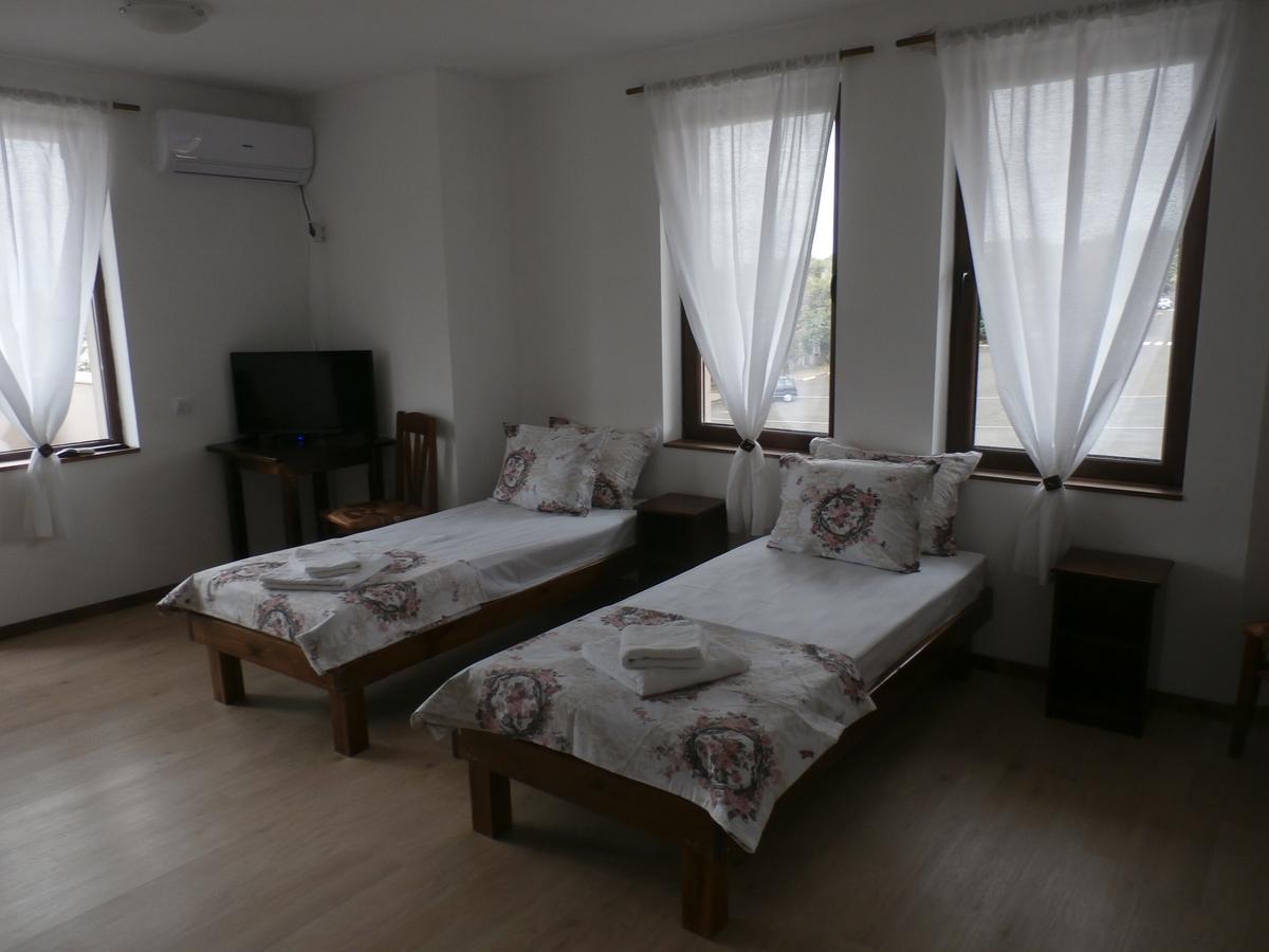 Aleksandrovo Apartments Eksteriør billede